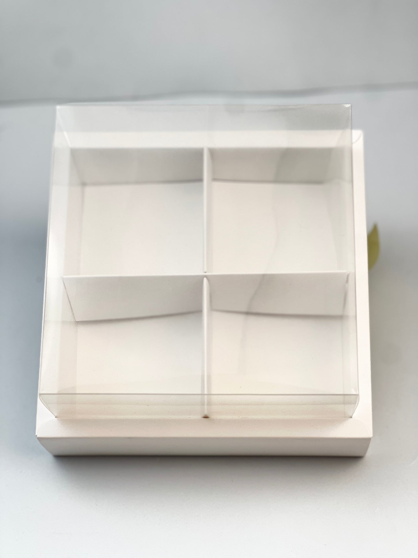 gift box with compartments
