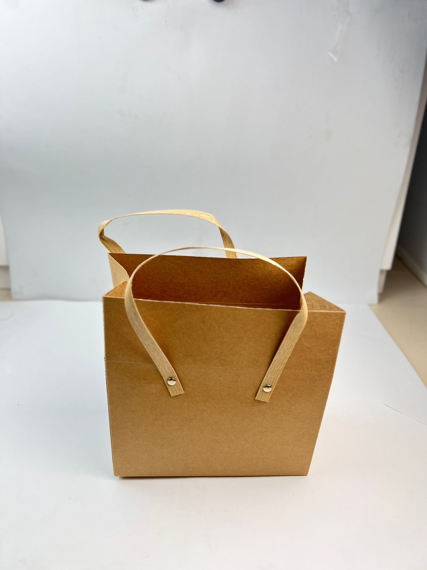 Gift Box/Gift Bag